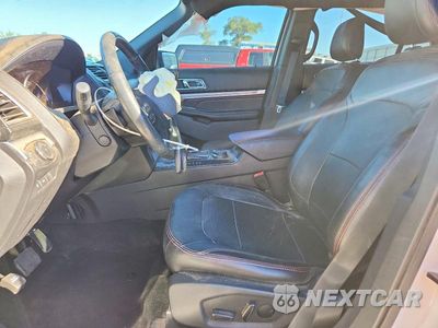 Zdjęcie 7 z 13 samochodu: 2019 FORD EXPLORER SPORT VIN:1FM5K8GT2KGA51858 - miniatura