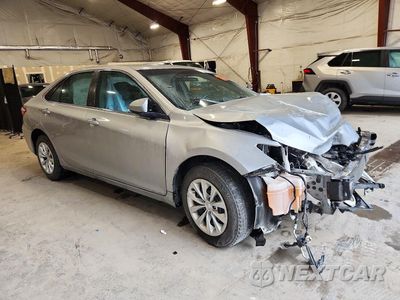 Czwarte zdjęcie samochodu z boku: 2017 TOYOTA CAMRY LE VIN:4T1BF1FKXHU644787 - miniatura