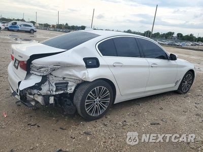 Trzecie zdjęcie samochodu z tyłu: 2019 BMW 540 I VIN:WBAJE5C5XKWE66304 - miniatura