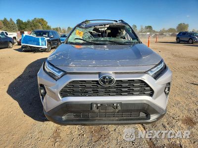 Piąte zdjęcie samochodu w środku: 2023 TOYOTA RAV4 XLE PREMIUM VIN:2T3A1RFV0PC356092 - miniatura