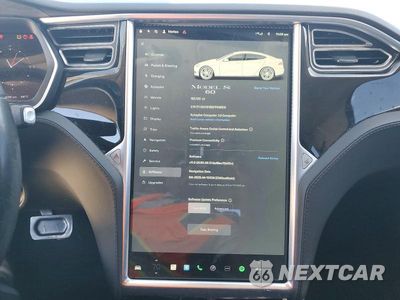 Zdjęcie 9 z 13 samochodu: 2014 TESLA MODEL S VIN:5YJSA1S10EFP64859 - miniatura