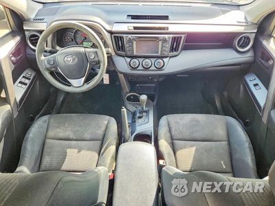 Zdjęcie 8 z 13 samochodu: 2016 TOYOTA RAV4 LE VIN:JTMZFREV1GJ065863 - miniatura