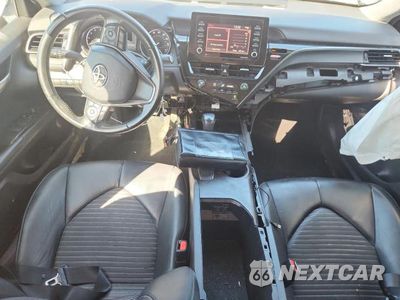 Zdjęcie 8 z 12 samochodu: 2021 TOYOTA CAMRY SE VIN:4T1G11AK0MU451859 - miniatura
