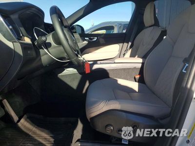 Zdjęcie 7 z 14 samochodu: 2026 VOLVO XC60 PLUS VIN:YV4M12RC0T1454445 - miniatura