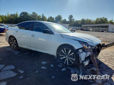 Czwarte zdjęcie samochodu z boku: 2021 NISSAN ALTIMA SR VIN:1N4BL4CV3MN409445 - miniatura