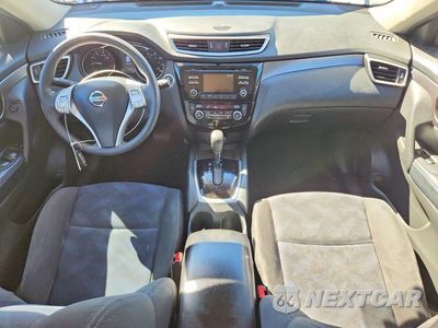 Zdjęcie 8 z 13 samochodu: 2015 NISSAN ROGUE SV VIN:KNMAT2MTXFP510447 - miniatura