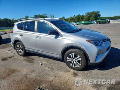 Czwarte zdjęcie samochodu z boku: 2017 TOYOTA RAV4 LE VIN:2T3ZFREV6HW376353 - miniatura