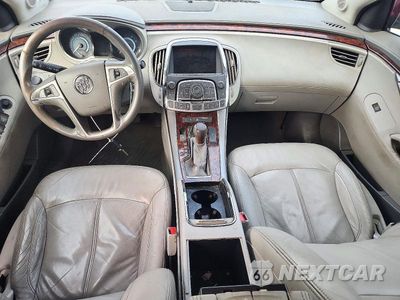 Zdjęcie 8 z 12 samochodu: 2012 BUICK LACROSSE VIN:1G4GC5E38CF365447 - miniatura