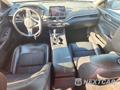 Zdjęcie 8 z 13 samochodu: 2019 NISSAN ALTIMA SR VIN:1N4BL4CV7KC186237 - miniatura