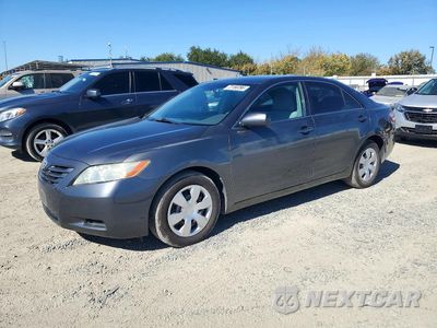 2007 TOYOTA CAMRY LE 4T1BE46K17U670794 - główne zdjęcie licytacji z USA - miniatura