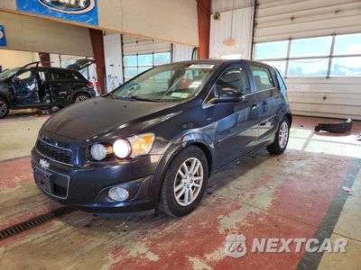 2014 CHEVROLET SONIC LT 1G1JC6SB4E4185563 - główne zdjęcie licytacji z USA - miniatura