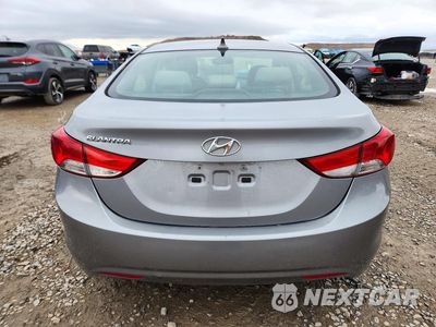 Zdjęcie 6 z 12 samochodu: 2013 HYUNDAI ELANTRA GLS VIN:KMHDH4AE5DU912869 - miniatura