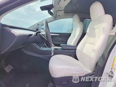 Zdjęcie 7 z 13 samochodu: 2023 TESLA MODEL Y VIN:7SAYGDEEXPF672883 - miniatura