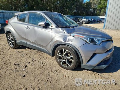Czwarte zdjęcie samochodu z boku: 2018 TOYOTA C-HR XLE VIN:NMTKHMBX1JR057744 - miniatura