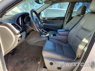 Zdjęcie 7 z 13 samochodu: 2012 JEEP GRAND CHEROKEE LAREDO VIN:1C4RJFAG5CC353811 - miniatura