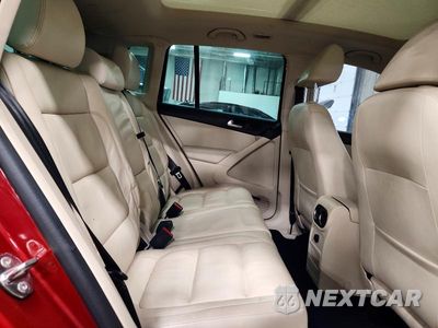 Zdjęcie 11 z 13 samochodu: 2016 VOLKSWAGEN TIGUAN S VIN:WVGAV7AX8GW056992 - miniatura