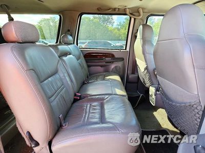 Zdjęcie 11 z 13 samochodu: 2000 FORD EXCURSION LIMITED VIN:1FMNU42S5YEB17356 - miniatura