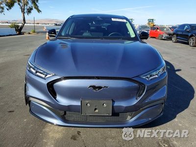 Piąte zdjęcie samochodu w środku: 2021 FORD MUSTANG MACH-E VIN:3FMTK3R78MMA42505 - miniatura