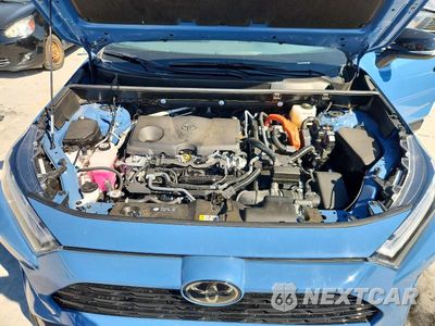 Zdjęcie 12 z 13 samochodu: 2025 TOYOTA RAV4 XSE VIN:JTME6RFV5SJ092327 - miniatura
