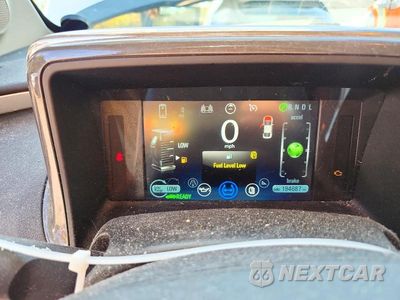 Zdjęcie 9 z 12 samochodu: 2015 CHEVROLET VOLT VIN:1G1RA6E4XFU116495 - miniatura