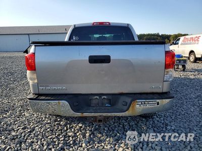 Zdjęcie 6 z 12 samochodu: 2010 TOYOTA TUNDRA CREWMAX SR5 VIN:5TFDY5F1XAX136992 - miniatura