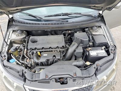 Zdjęcie 11 z 13 samochodu: 2011 KIA FORTE5 SX VIN:KNAFW5A34B5451109 - miniatura