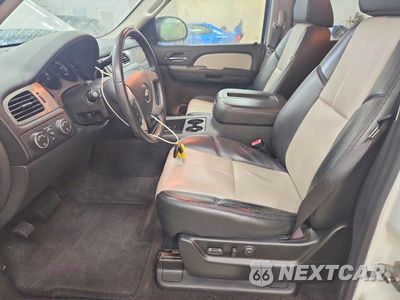 Zdjęcie 7 z 13 samochodu: 2008 CHEVROLET TAHOE K1500 VIN:1GNFK13038R244746 - miniatura