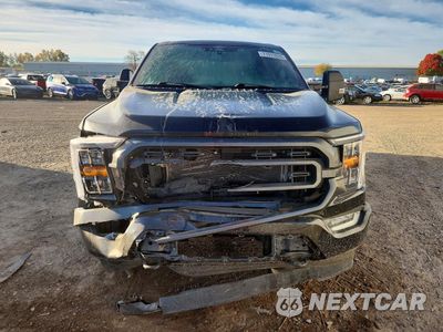 Piąte zdjęcie samochodu w środku: 2022 FORD F150 SUPERCREW VIN:1FTFW1E59NKE37798 - miniatura