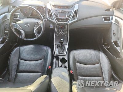 Zdjęcie 8 z 12 samochodu: 2016 HYUNDAI ELANTRA LIMITED VIN:5NPDH4AE3GH741350 - miniatura