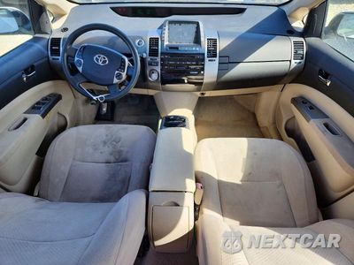 Zdjęcie 8 z 12 samochodu: 2004 TOYOTA PRIUS BASE VIN:JTDKB20UX40061704 - miniatura