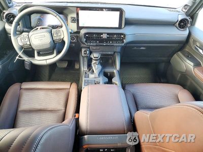 Zdjęcie 8 z 14 samochodu: 2026 TOYOTA LAND CRUISER BASE VIN:JTEABFAJ9TK054586 - miniatura