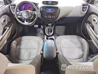 Zdjęcie 8 z 12 samochodu: 2018 KIA SOUL BASE VIN:KNDJN2A23J7507825 - miniatura
