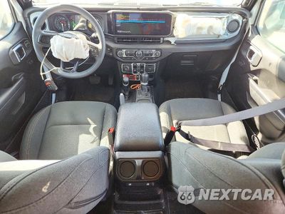 Zdjęcie 8 z 12 samochodu: 2024 JEEP WRANGLER 4XE VIN:1C4RJXN65RW121403 - miniatura