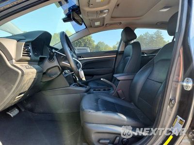 Zdjęcie 7 z 13 samochodu: 2020 HYUNDAI ELANTRA LIMITED VIN:5NPD84LF4LH618740 - miniatura