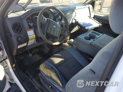 Zdjęcie 8 z 13 samochodu: 2016 FORD F450 SUPER DUTY BUCKET TRUCK VIN:1FDUF4GT0GEB08098 - miniatura