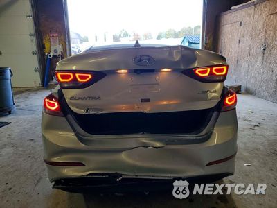 Zdjęcie 6 z 12 samochodu: 2017 HYUNDAI ELANTRA LIMITED VIN:5NPD84LFXHH017047 - miniatura