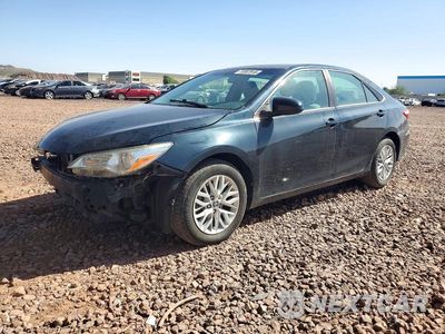 2016 TOYOTA CAMRY LE 4T4BF1FKXGR543737 - główne zdjęcie licytacji z USA - miniatura
