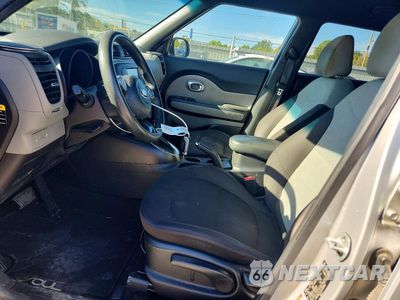 Zdjęcie 7 z 13 samochodu: 2019 KIA SOUL BASE VIN:KNDJN2A27K7020368 - miniatura
