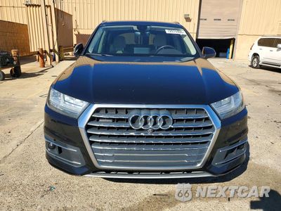Piąte zdjęcie samochodu w środku: 2018 AUDI Q7 PREMIUM PLUS VIN:WA1LHAF79JD019425 - miniatura
