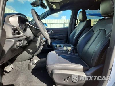 Zdjęcie 7 z 13 samochodu: 2027 CHRYSLER PACIFICA SELECT VIN:2C4RC1BGXVR580837 - miniatura
