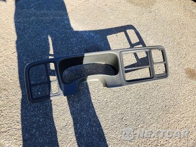 Zdjęcie 12 z 13 samochodu: 2004 CHEVROLET SILVERADO K1500 VIN:1GCEK19V44Z115111 - miniatura