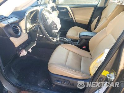 Zdjęcie 7 z 13 samochodu: 2015 TOYOTA RAV4 LIMITED VIN:JTMDFREV4FD123486 - miniatura