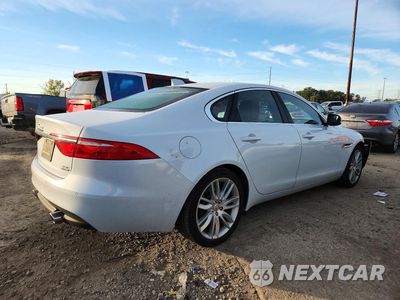 Trzecie zdjęcie samochodu z tyłu: 2018 JAGUAR XF PORTFOLIO LE VIN:SAJBN4EVXJCY54128 - miniatura