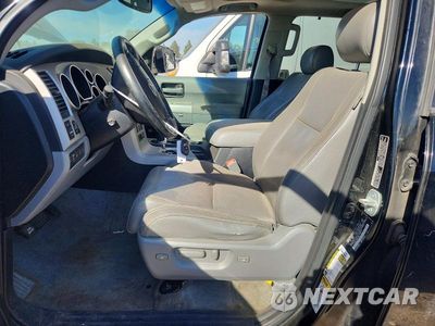 Zdjęcie 7 z 12 samochodu: 2008 TOYOTA SEQUOIA PLATINUM VIN:5TDBY67A78S018488 - miniatura