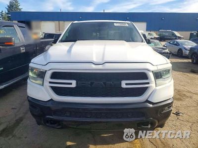 Piąte zdjęcie samochodu w środku: 2022 RAM 1500 BIG HORN/LONE STAR VIN:1C6SRFFTXNN389041 - miniatura