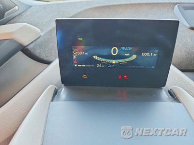 Zdjęcie 9 z 12 samochodu: 2015 BMW I3 REX VIN:WBY1Z4C59FV503724 - miniatura