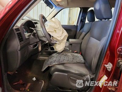 Zdjęcie 7 z 13 samochodu: 2009 JEEP LIBERTY SPORT VIN:1J8GN28K09W502074 - miniatura