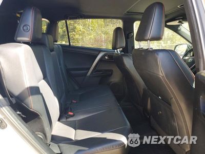Zdjęcie 11 z 13 samochodu: 2017 TOYOTA RAV4 SE VIN:2T3JFREV3HW685257 - miniatura