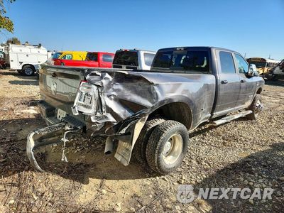 Trzecie zdjęcie samochodu z tyłu: 2023 RAM 3500 LARAMIE VIN:3C63RRJL4PG643223 - miniatura