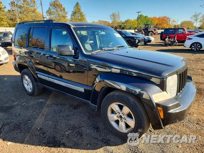 Czwarte zdjęcie samochodu z boku: 2011 JEEP LIBERTY SPORT VIN:1J4PN2GK0BW502262 - miniatura